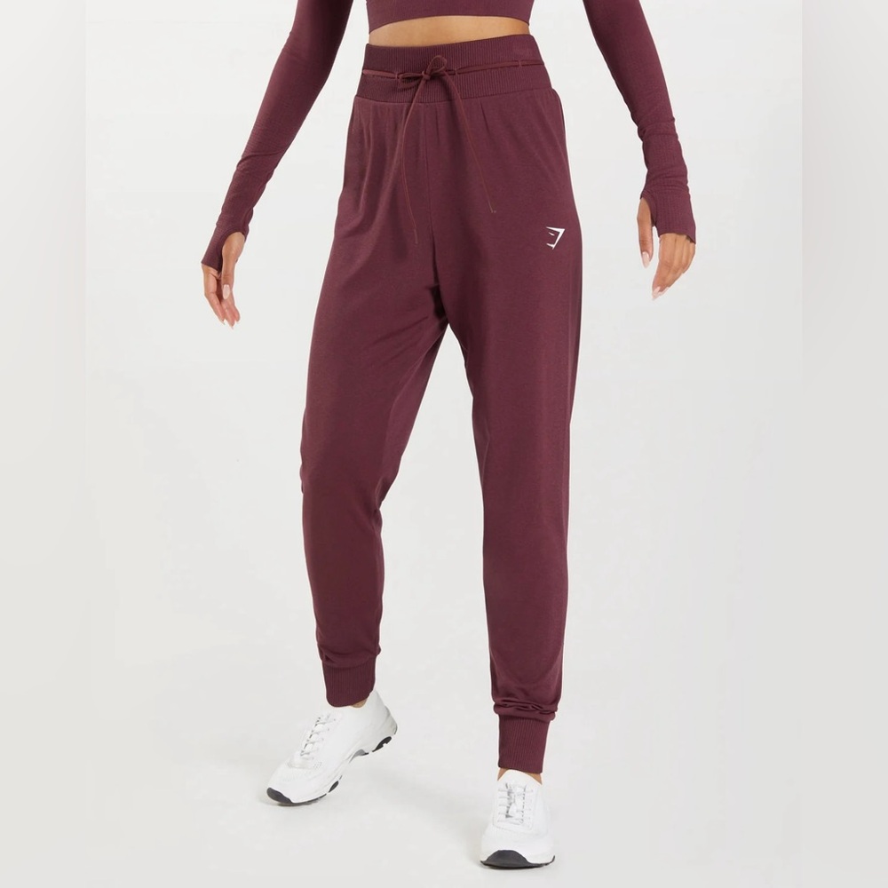 Gymshark vital seamless 2.0 maroon high waisted drawstring joggers size small